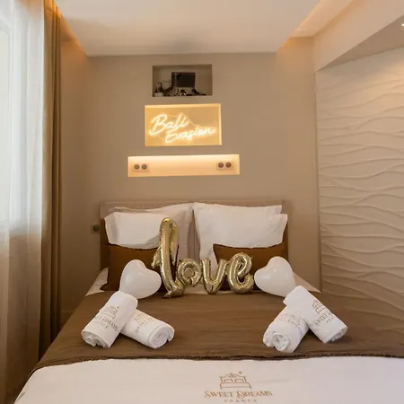 Apartment Bali Evasion - Jacuzzi & Sauna Privatif A Nice